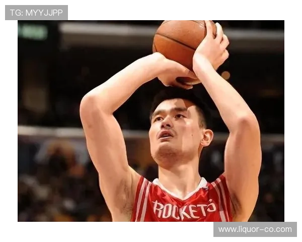 林书豪与姚明的篮球传奇:从NBA到中国篮球的辉煌历程与影响 林书豪与姚明的篮球传奇:从NBA到中国篮球的辉煌历程与影响